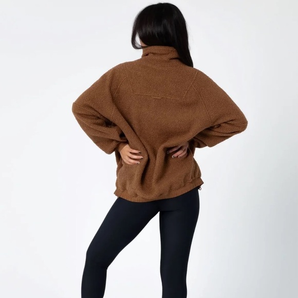 SAVII Janene Sherpa Jacket - Picture 2 of 5